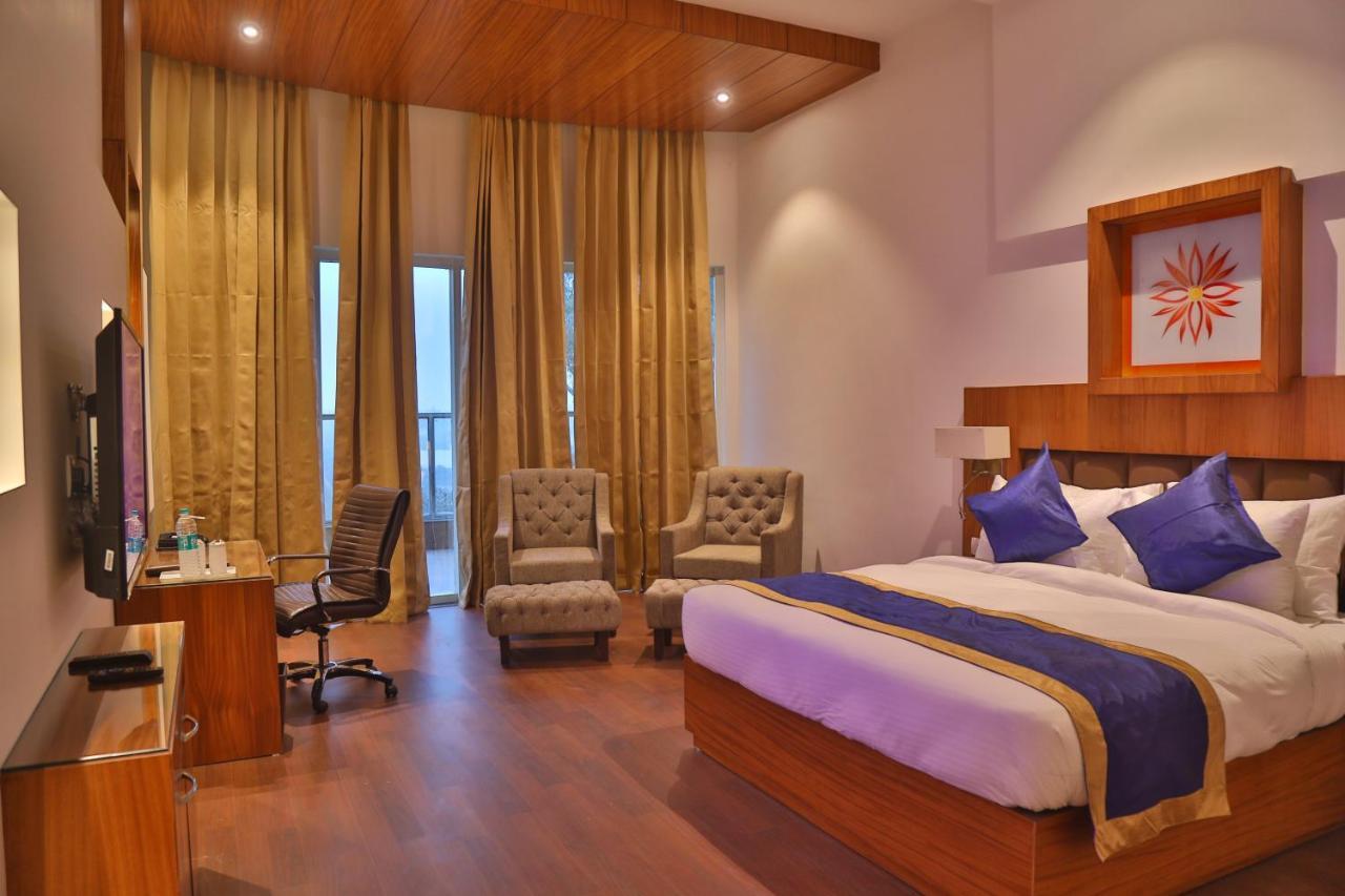 Hotel Aveo By Amatra, Gateway To Corbett Kashipur Exterior foto
